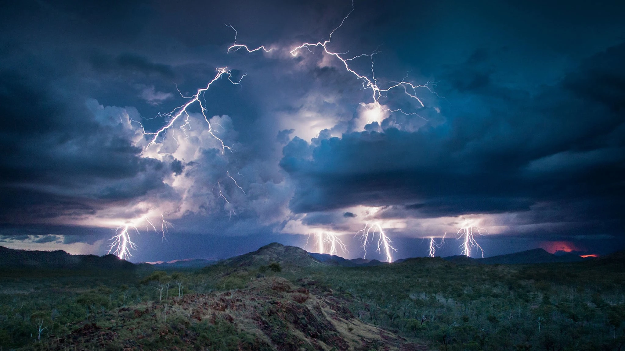 Những Kỳ Quan Của Mùa Mưa - Wonders of the Monsoon